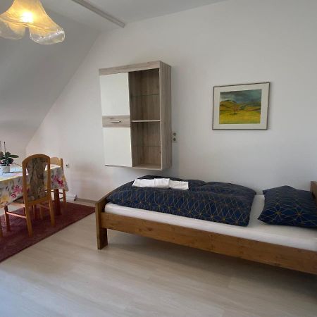 Gelsenkirchen Am Floez Hotel ภายนอก รูปภาพ