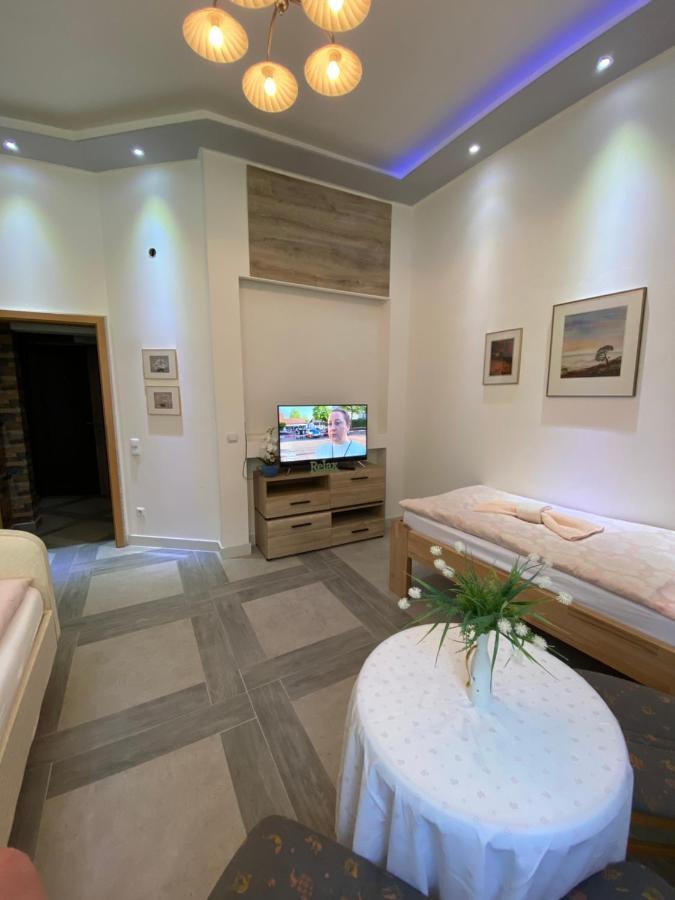 Gelsenkirchen Am Floez Hotel ภายนอก รูปภาพ